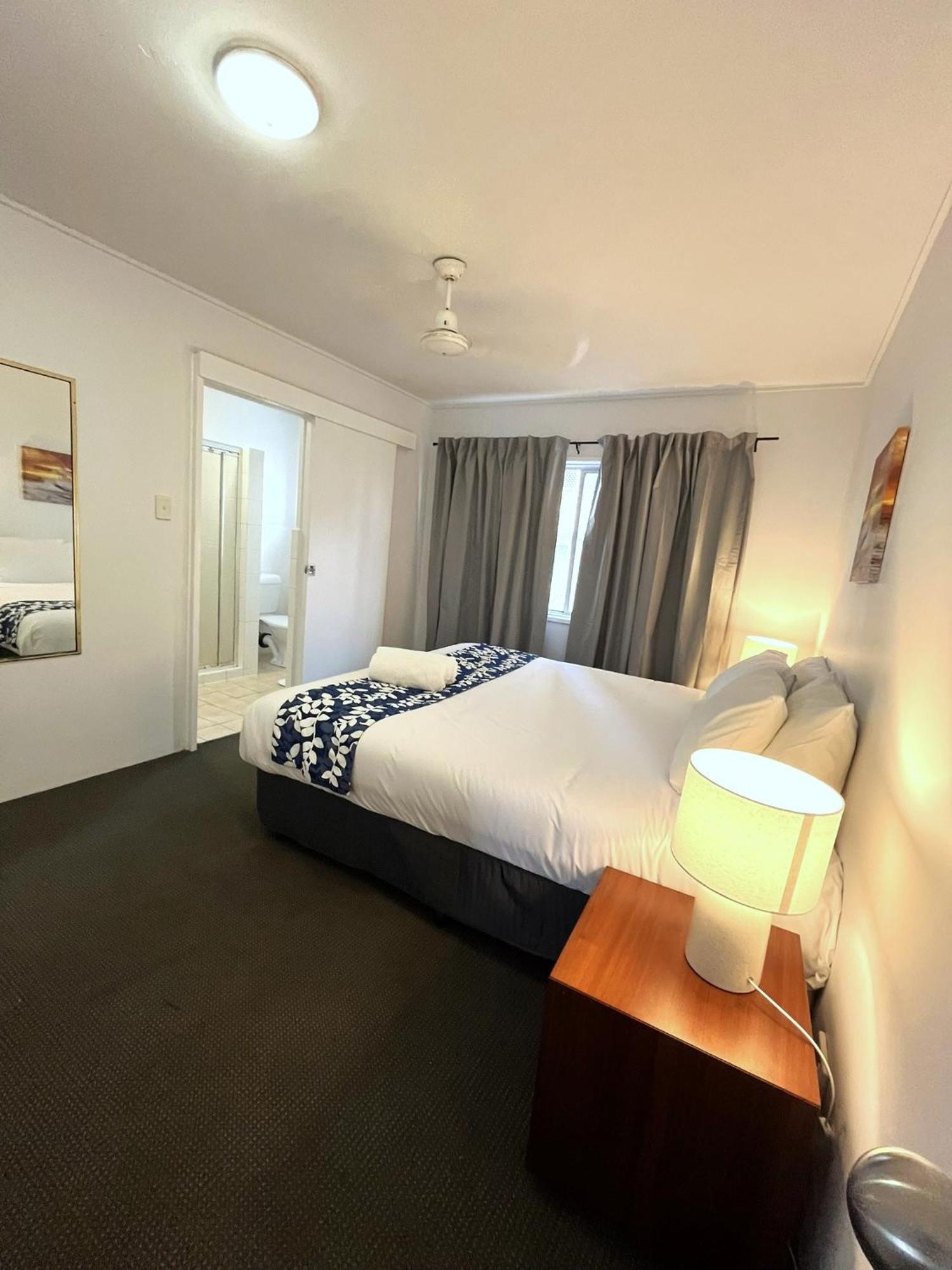 Browns Broadbeach Gold Coast Extérieur photo