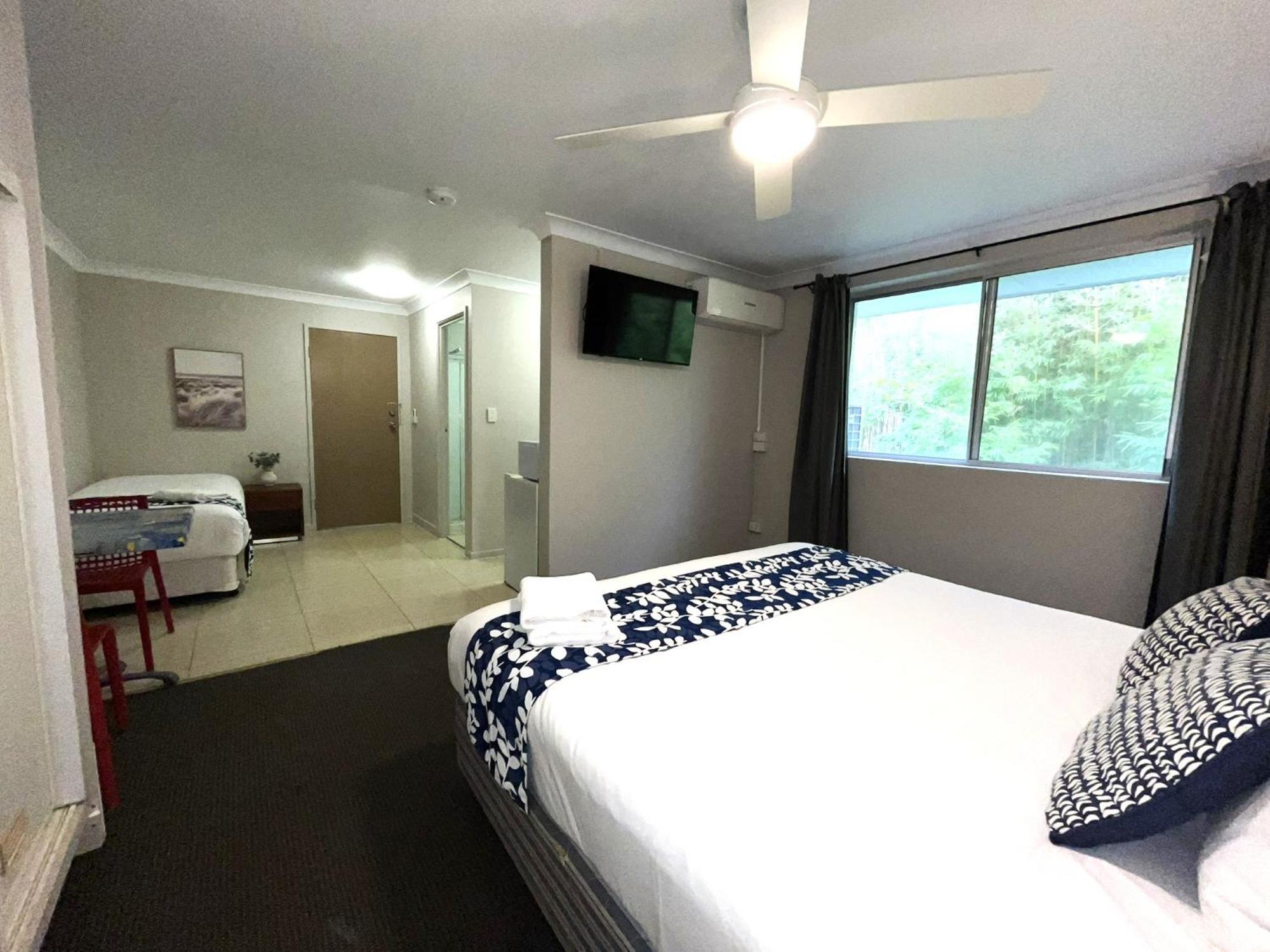 Browns Broadbeach Gold Coast Extérieur photo