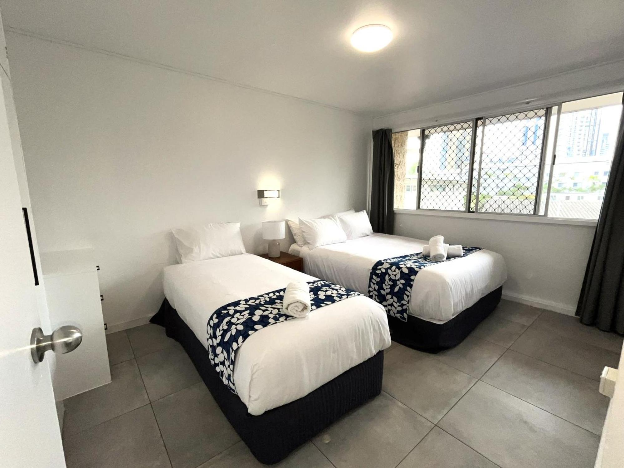 Browns Broadbeach Gold Coast Extérieur photo