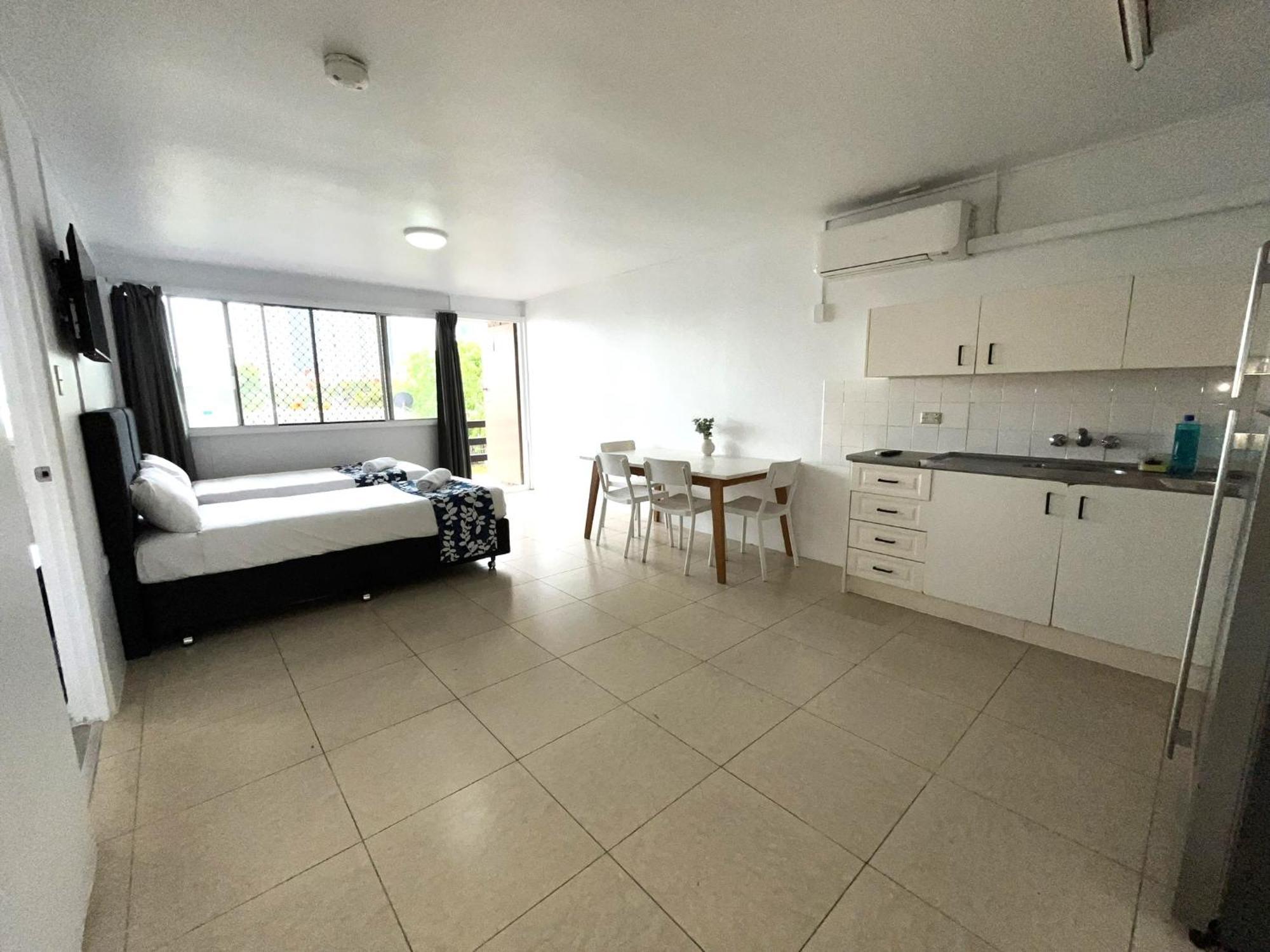 Browns Broadbeach Gold Coast Extérieur photo