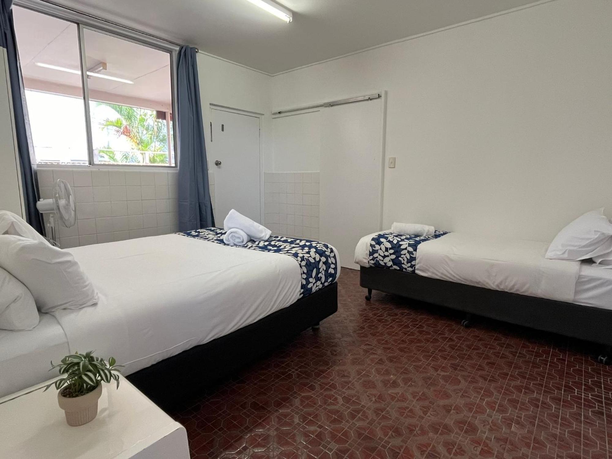Browns Broadbeach Gold Coast Extérieur photo