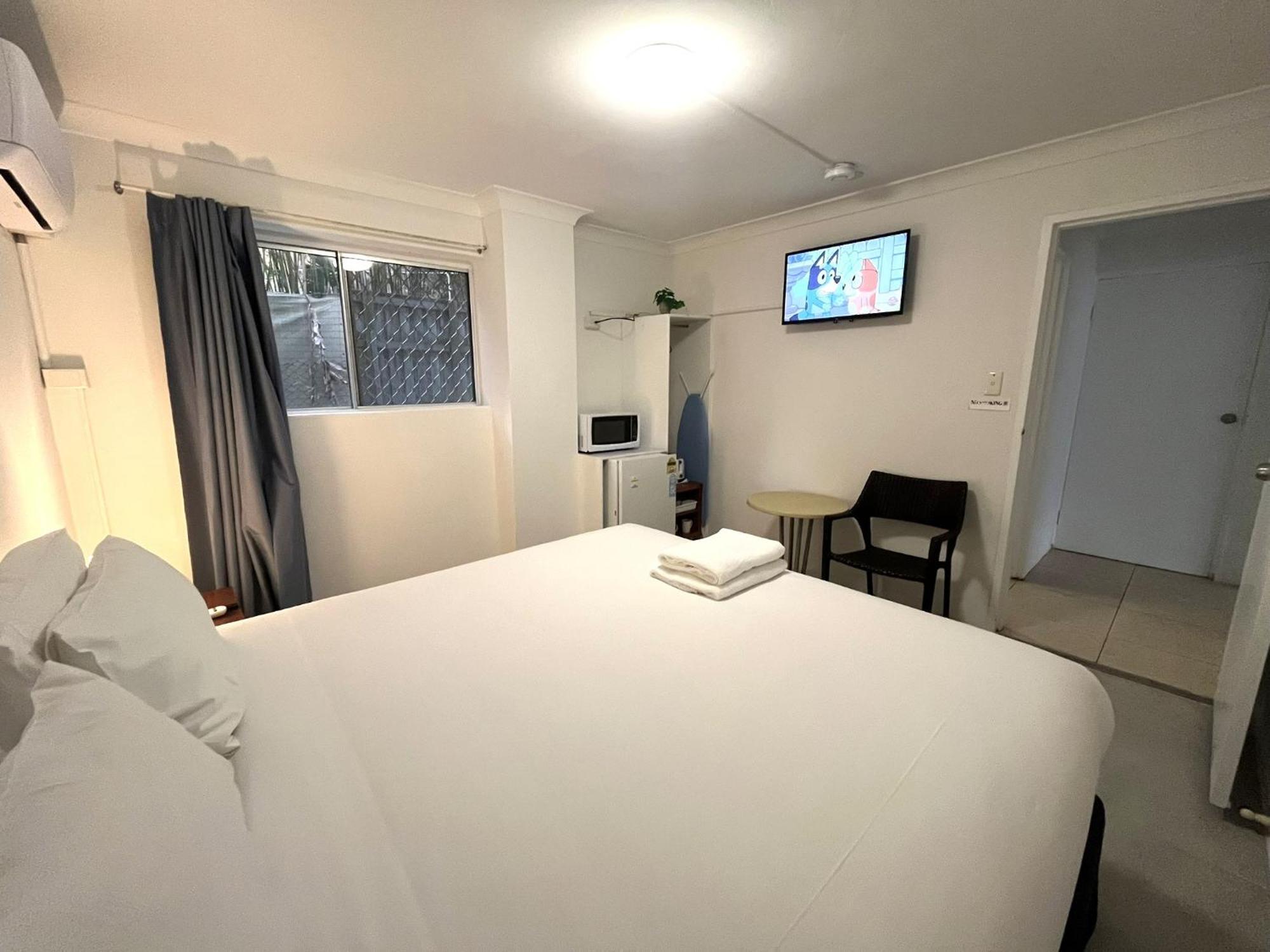 Browns Broadbeach Gold Coast Extérieur photo